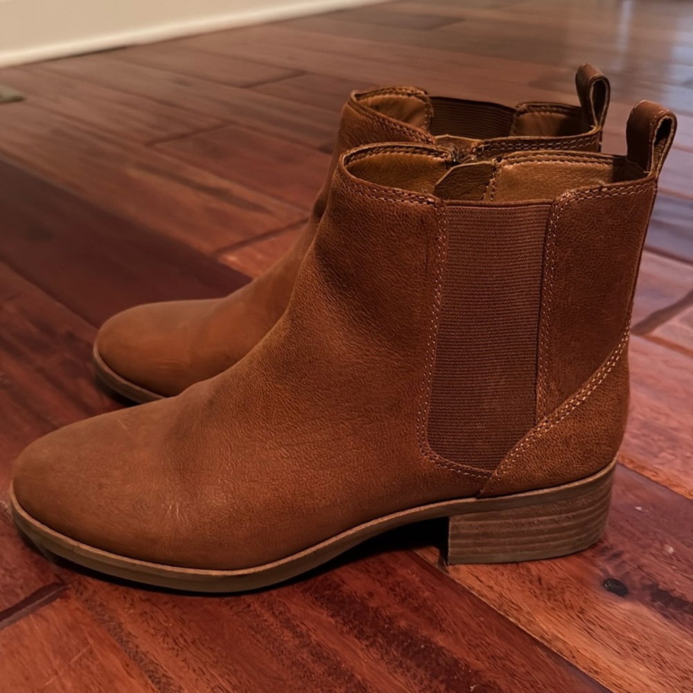 Lucky brand boots size 9.5